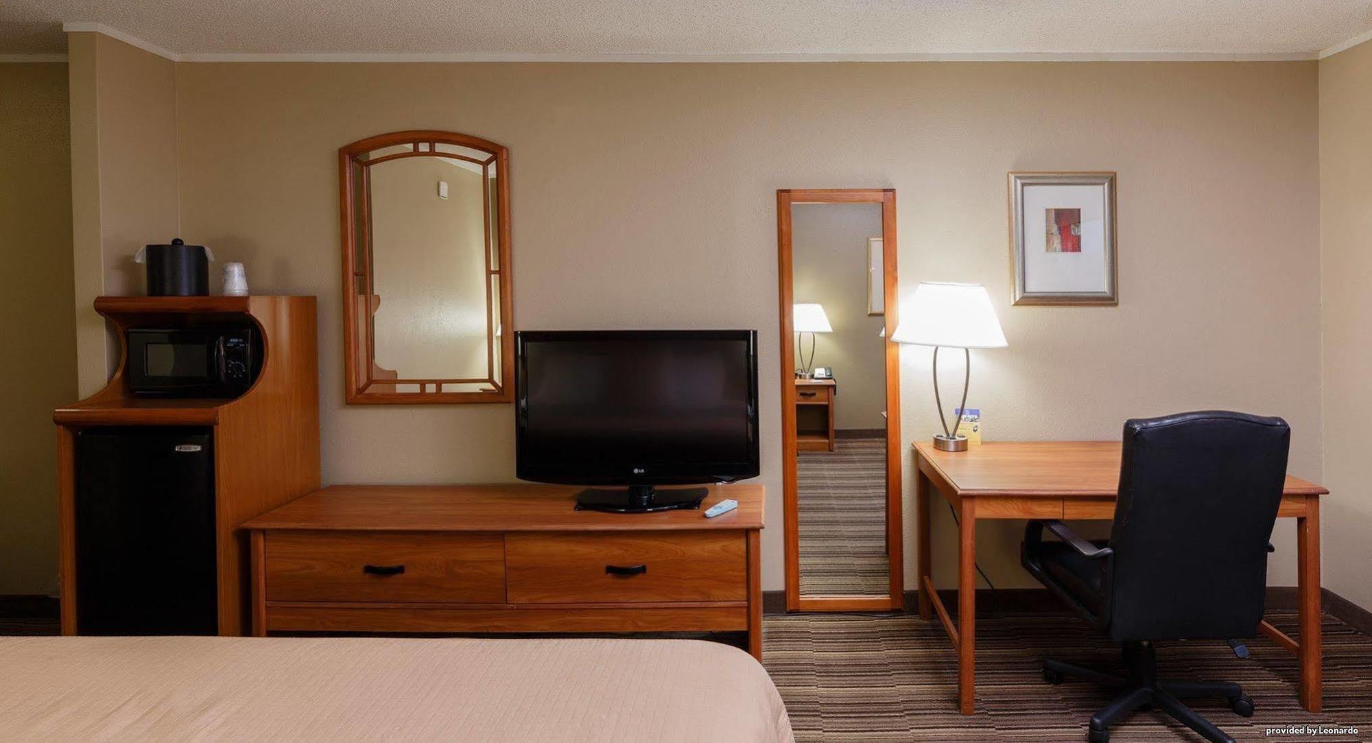 Norwood Inn & Suites Mankato North Mankato 외부 사진