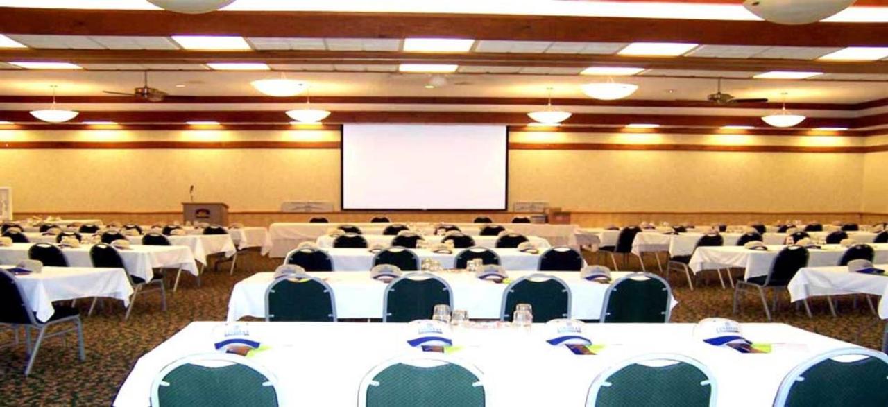 Norwood Inn & Suites Mankato North Mankato 외부 사진